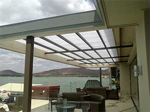 Polycarbom roof at Hartpeespoort Dam